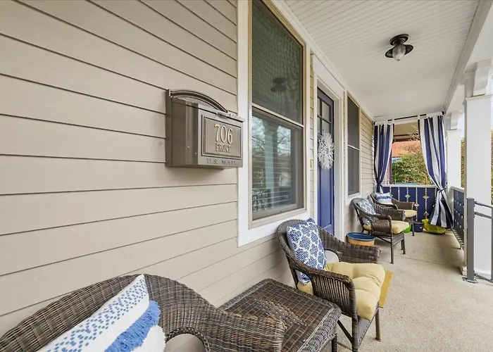 Shadyside Townhome Villa Pittsburgh