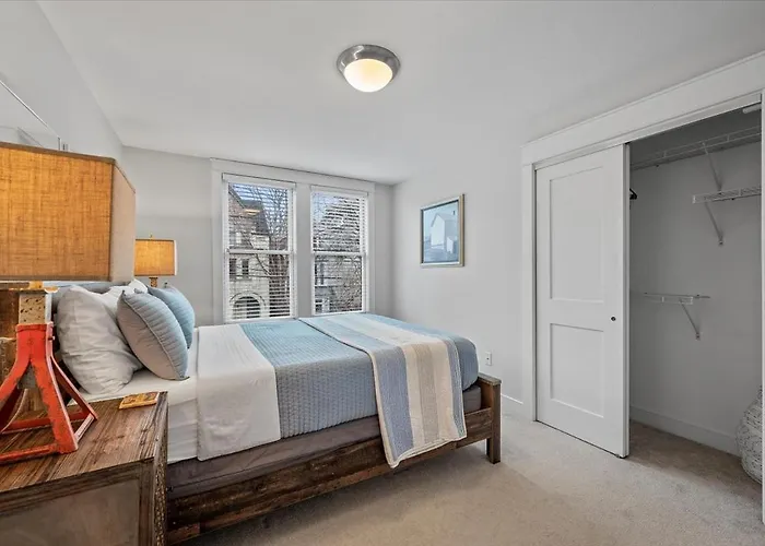 Shadyside Townhome Pittsburgh